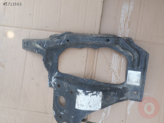 Opel Corsa ön panel sol Ön  far yuvasi