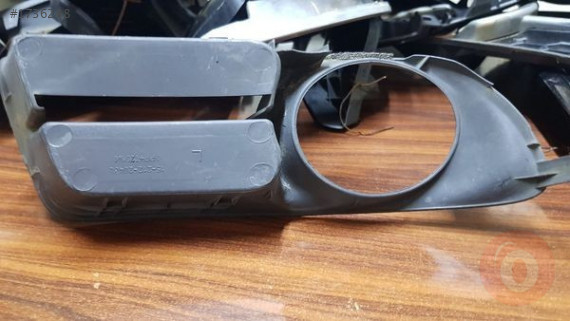 Toyota Corolla 2004-2006 sol sis farı kapağı çıkma