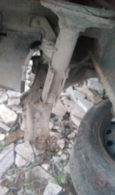 1996 kia sephia 1.6 16v benzinli çıkma sol ön salıncak