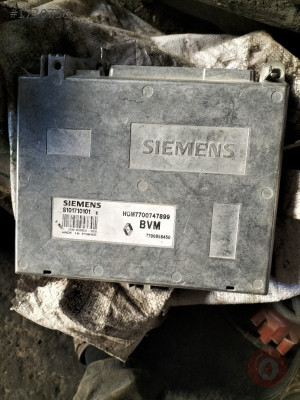 hom7700747899 Renault 21 2.0 motor beyni