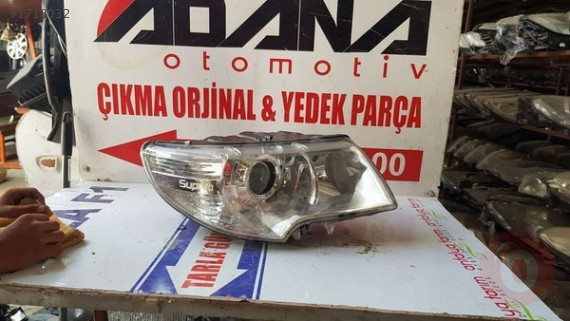 Skoda süper b 2012 model sağ far çıkma