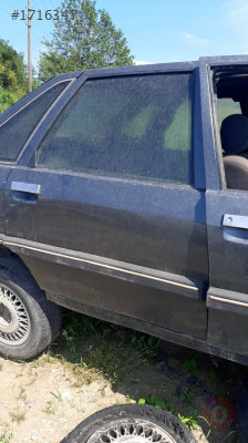 renault r21 çıkma sağ arka kapı