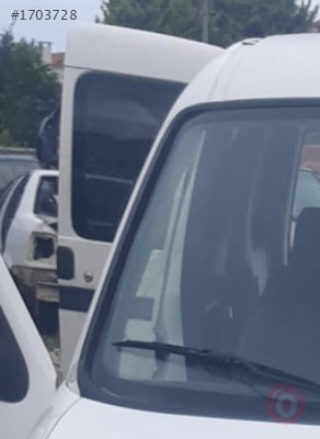 2000 model citroen berlingo 1.9 dizel çıkma sağ bagaj kapağı