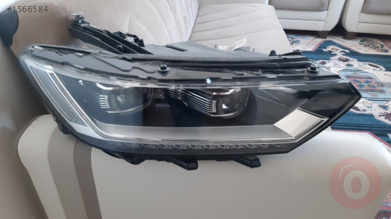VW PASSAT B8 HİGHLİNE  SAG FAR  SEFALILAR OTO CIKMA