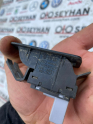 Oto Çıkma Parça / Volkswagen / Caddy / Oto Cam / Cam Düğmesi / Çıkma Parça 