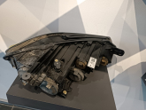 Oto Çıkma Parça / Volkswagen / Passat / Far & Stop / Sağ Ön Far / Çıkma Parça 