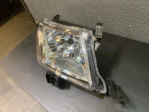 Oto Çıkma Parça / Toyota / Hilux / Far & Stop / Sağ Ön Far / Sıfır Parça 