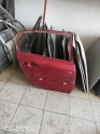 Oto Çıkma Parça / Renault / Megane / Kaporta & Karoser / Sağ Arka Kapı / Çıkma Parça 