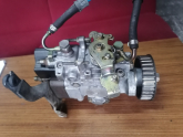 Volkswagen Transporter T4 2.4 Çıkma Yakıt Mazot Pompası