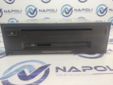 5G0035820A GOLF CD CHANGER 2013/2017