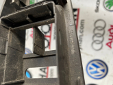 Oto Çıkma Parça / Volkswagen / Jetta / Oto Cam / Cam Düğmesi / Çıkma Parça 