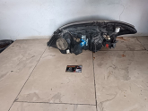 Oto Çıkma Parça / Toyota / Corolla / Far & Stop / Sağ Ön Far / Çıkma Parça 