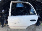 Oto Çıkma Parça / Toyota / Corolla / Kaporta & Karoser / Sol Arka Kapı / Çıkma Parça 
