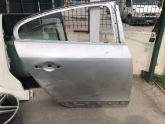 Oto Çıkma Parça / Renault / Fluence / Kaporta & Karoser / Sağ Arka Kapı / Çıkma Parça 