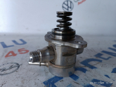 Oto Çıkma Parça / Volkswagen / Passat / Yakıt / Yüksek Basınç Pompası / Çıkma Parça 