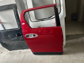 Hilux sağ arka kapı kırmızı hatasız orjinal Çıkma
