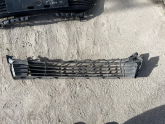 Oto Çıkma Parça / Toyota / Corolla / Tampon / Orta Izgara / Çıkma Parça 