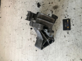 Oto Çıkma Parça / Opel / Vectra / Motor / Takozu & Kulağı / Çıkma Parça 