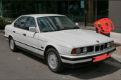 BMW e34 Bağaj kapağı
