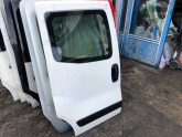 Oto Çıkma Parça / Fiat / Fiorino / Kaporta & Karoser / Sağ Sürgülü Kapı / Çıkma Parça 