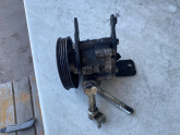 Oto Çıkma Parça / Nissan / Navara / Direksiyon / Direksiyon Pompası / Çıkma Parça 