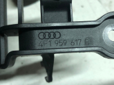 Oto Çıkma Parça / Audi / A6 / Kalorifer / Kalorifer Musluğu / Çıkma Parça 
