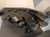Oto Çıkma Parça / Volkswagen / Passat / Far & Stop / Sağ Ön Far / Çıkma Parça 
