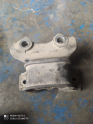 Oto Çıkma Parça / Opel / Combo / Motor / Takozu & Kulağı / Çıkma Parça 
