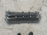 Oto Çıkma Parça / Mitsubishi / Pajero / Tampon / Orta Izgara / Çıkma Parça 