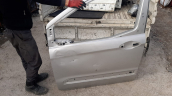 Ford Courier sol ön kapı gri orijinal çıkma 2014-2022