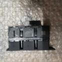 Oto Çıkma Parça / Volkswagen / Transporter / Elektrik / Dörtlü Flaşör Düğmesi / Çıkma Parça 