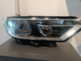 Oto Çıkma Parça / Volkswagen / Passat / Far & Stop / Sağ Ön Far / Çıkma Parça 