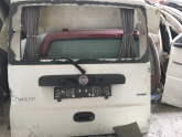 Doblo bagaj kapağı çıkma