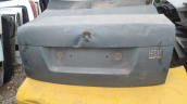 Skoda fabia sedan çıkma bagaj kapağı az hasarlı