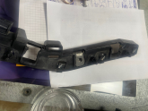 Oto Çıkma Parça / Citroen / C3 / Tampon / Tampon Braketi / Çıkma Parça 