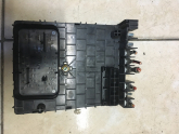 Oto Çıkma Parça / Volkswagen / Passat / Elektrik / Sigorta Kutusu / Çıkma Parça 