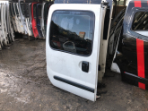 Oto Çıkma Parça / Renault / Kangoo / Kaporta & Karoser / Sağ Sürgülü Kapı / Çıkma Parça 