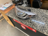 Oto Çıkma Parça / Hyundai / i20 / Far & Stop / Sağ Ön Far / Çıkma Parça 