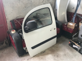 Oto Çıkma Parça / Renault / Kangoo / Kaporta & Karoser / Sol Ön Kapı / Çıkma Parça 
