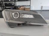 Oto Çıkma Parça / Skoda / Superb / Far & Stop / Sağ Ön Far / Çıkma Parça 