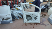 Oto Çıkma Parça / Ford / Tourneo Courier / Kaporta & Karoser / Sol Ön Kapı / Çıkma Parça 
