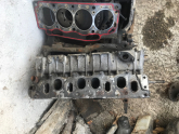 Oto Çıkma Parça / Renault / R 21 / Motor / Silindir Kapağı / Çıkma Parça 