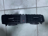 Oto Çıkma Parça / Volkswagen / Golf / Göğüslük & Torpido / Havalandırma Izgaraları / Çıkma Parça 
