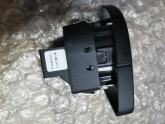 Oto Çıkma Parça / Audi / A4 / Elektrik / Merkezi Kilit Motoru / Çıkma Parça 