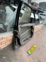 Oto Çıkma Parça / Volkswagen / Passat / Kaporta & Karoser / Sol Ön Kapı / Çıkma Parça 