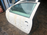 Oto Çıkma Parça / Peugeot / 206 / Kaporta & Karoser / Sol Ön Kapı / Çıkma Parça 