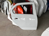 Oto Çıkma Parça / Renault / Symbol / Kaporta & Karoser / Sağ Arka Kapı / Çıkma Parça 