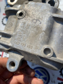 Oto Çıkma Parça / Volkswagen / Caddy / Motor / Takozu & Kulağı / Çıkma Parça 