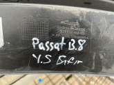 Oto Çıkma Parça / Volkswagen / Passat / Oto Cam / Ön Cam Izgarası / Yan Sanayi 