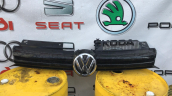 Oto Çıkma Parça / Volkswagen / Golf / Tampon / Ön Panjur / Çıkma Parça 